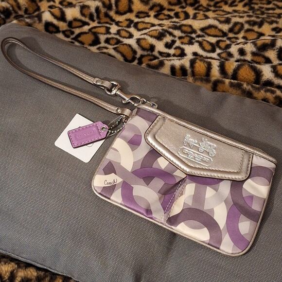 NWT Coach OP Art Wristlet Clutch Purple Silver Fabric Leather Logo Classic Retro - Picture 1 of 9